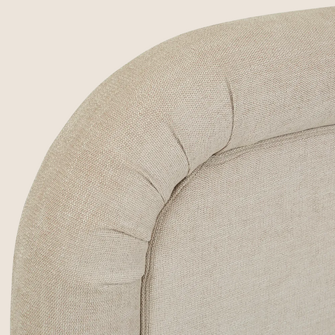 Alexis Curved Bed