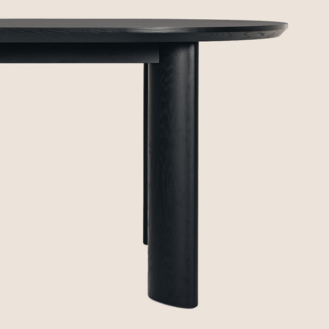 Johnny Dining Table