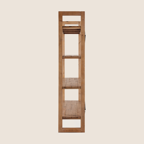 Sarah Shelves