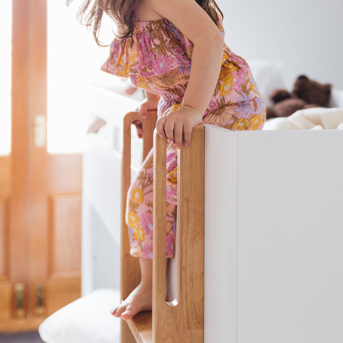 Close-up of oak ladder and lipped treadplate detail on the Atlas bunk bed