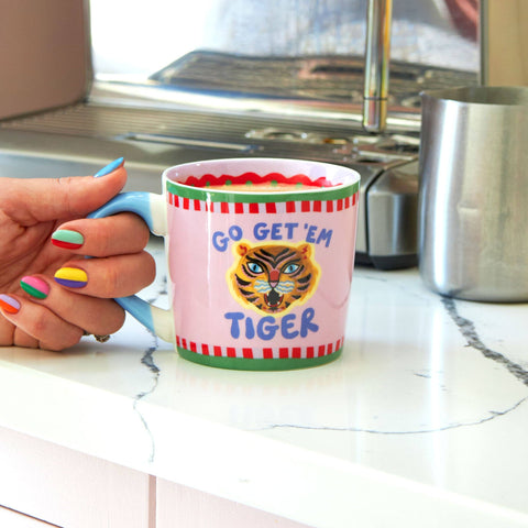 Go Get 'Em Tiger Mug detail
