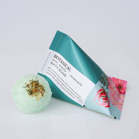 Mint, Manuka + Chamomile Bath Bomb