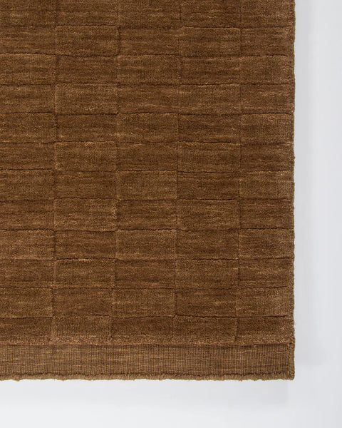 Hugo Toffee Floor Rug