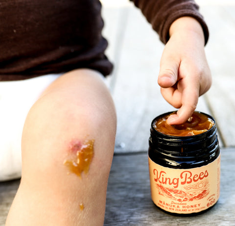 King Bees MGO 600+ Manuka Honey label detail