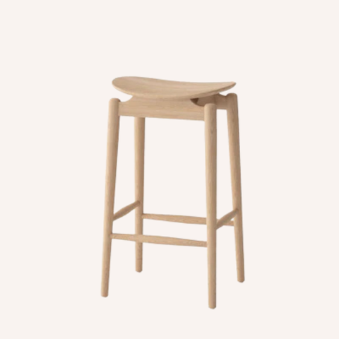 Oslo barstool in Natural finish, front view