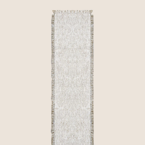 Ulster White runner top view showing two-tone fringe detail