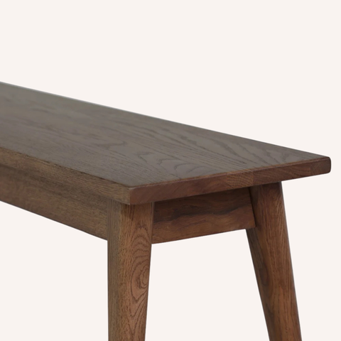 Vanessa Bench in Walnut, close-up grain detail