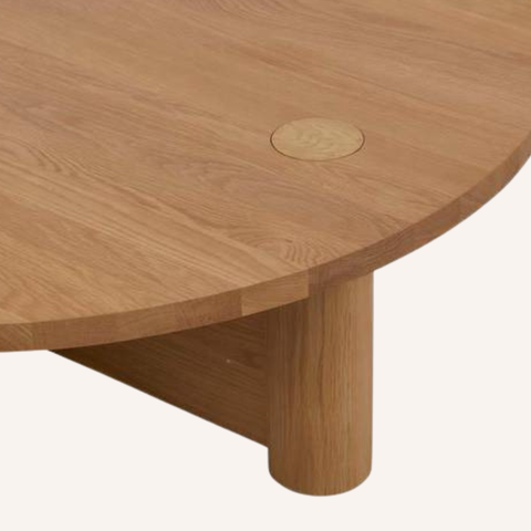 Pivot coffee table light oak finish, close-up of grain